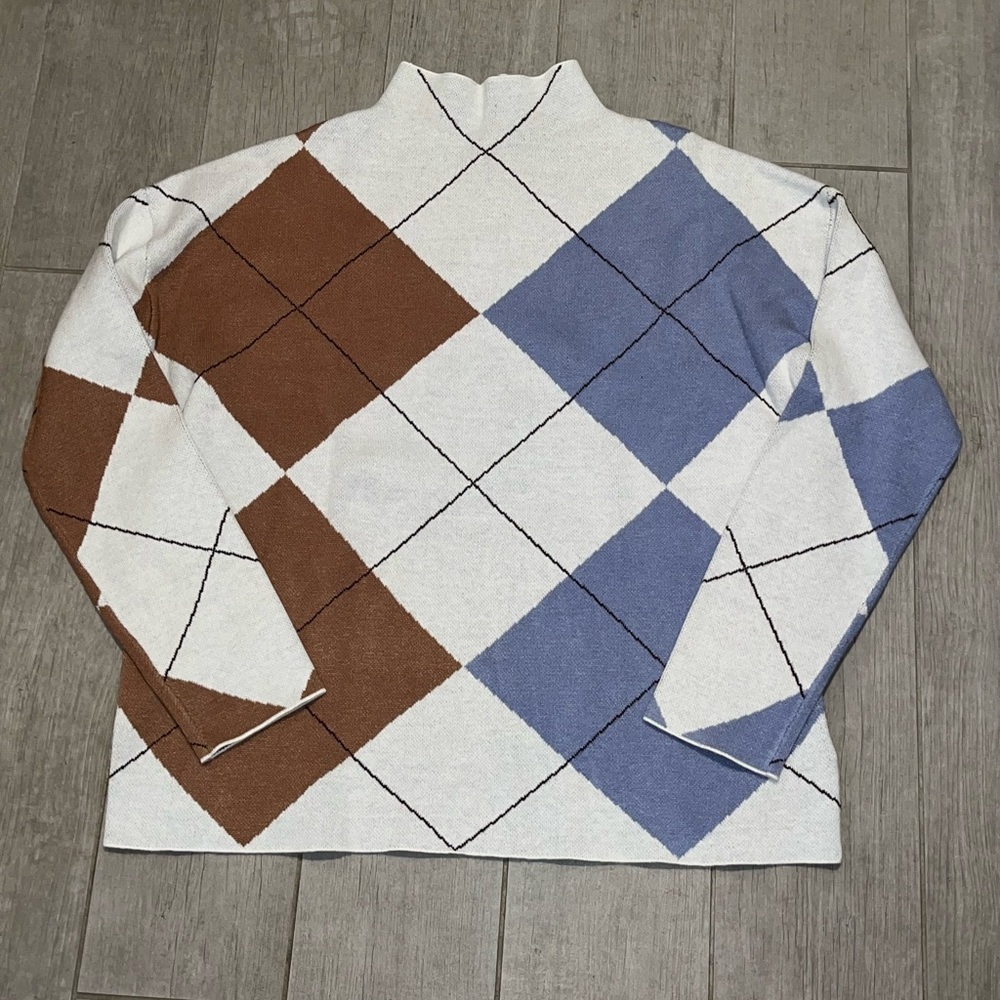 Rachel Zoe women’s argyle sweater-mock neck w/brown & light blue diamond pattern